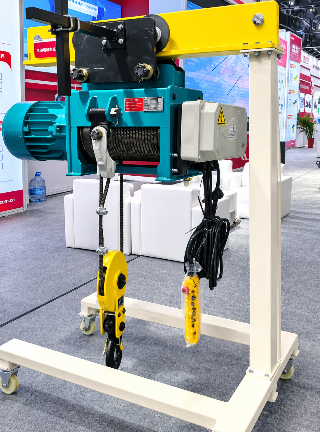 Electric hoist supply project for Africa construction site
